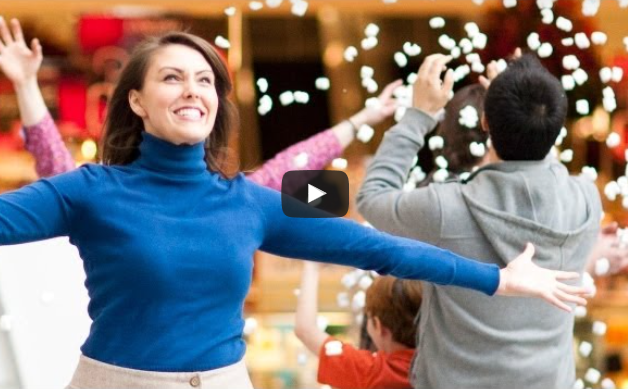 Funny Video:  Mall Santa Musical